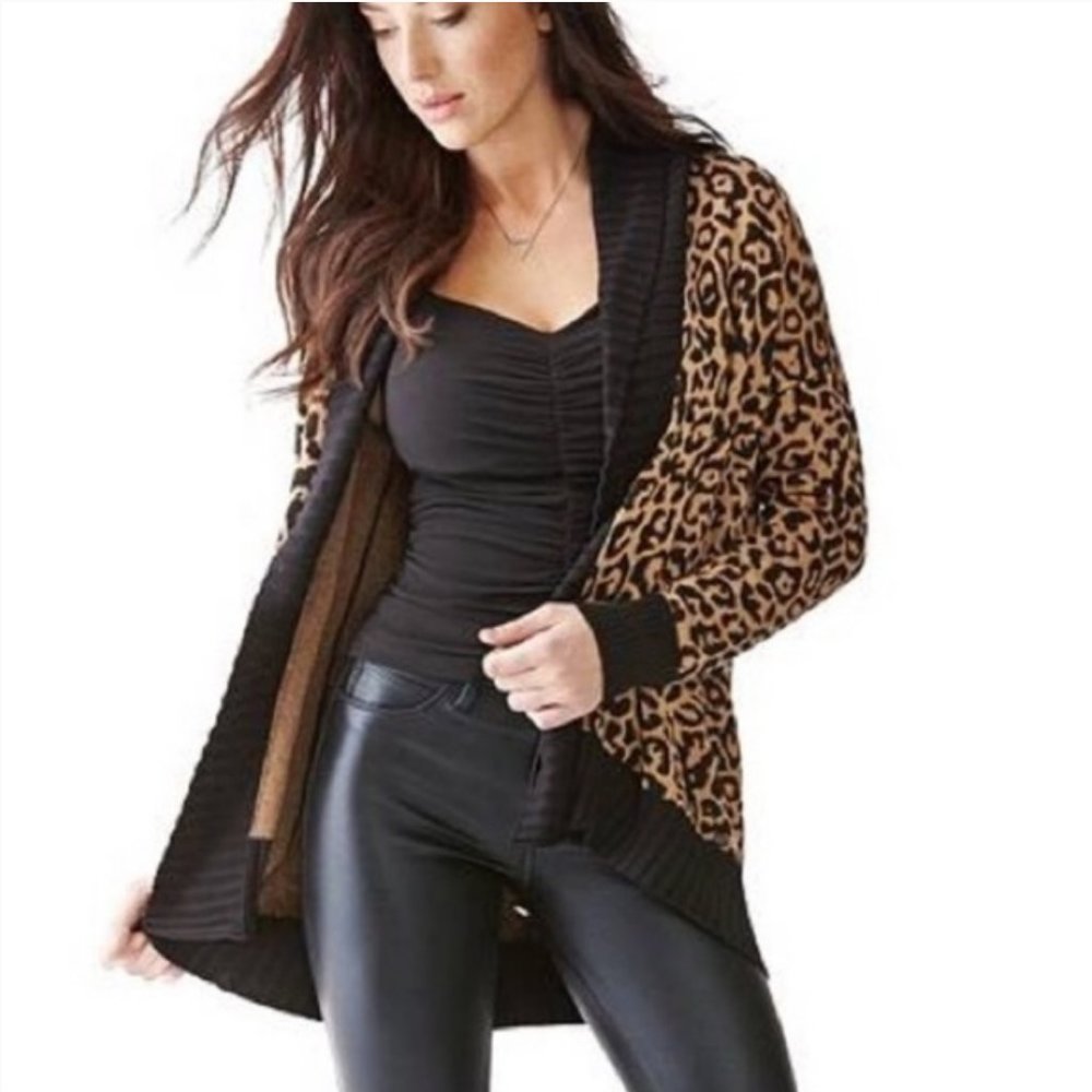 Guess Leopard Animal Print Cardigan XS Like NEW